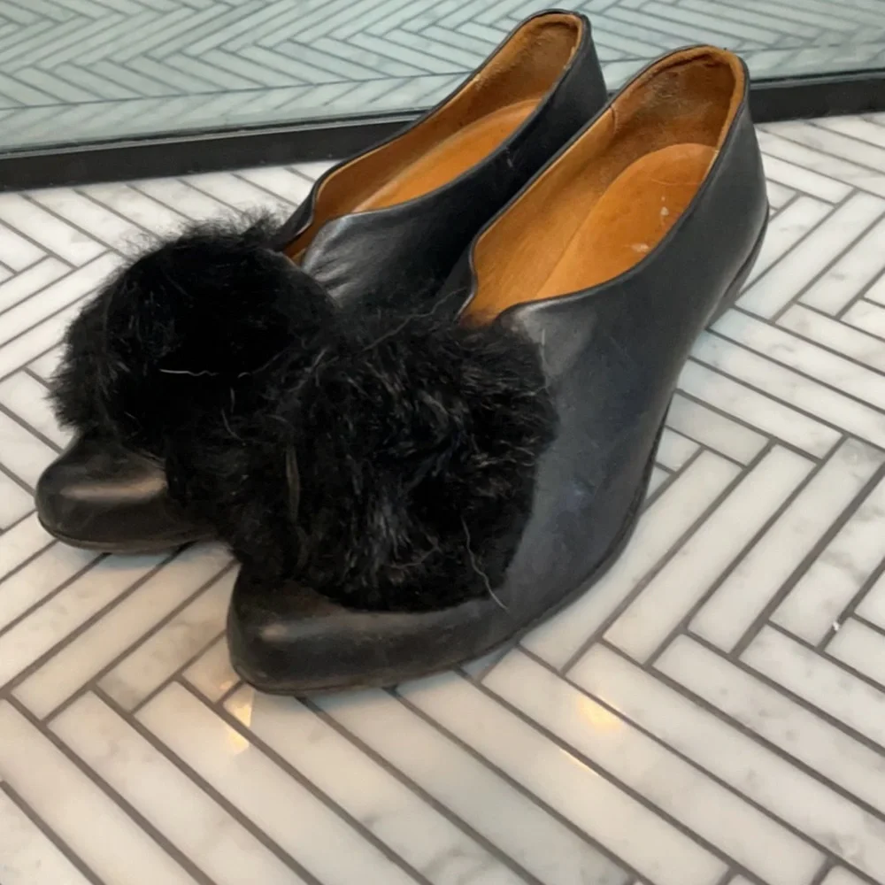 COPY - Tracey Neuls low top fur ball - Picture 1 of 5